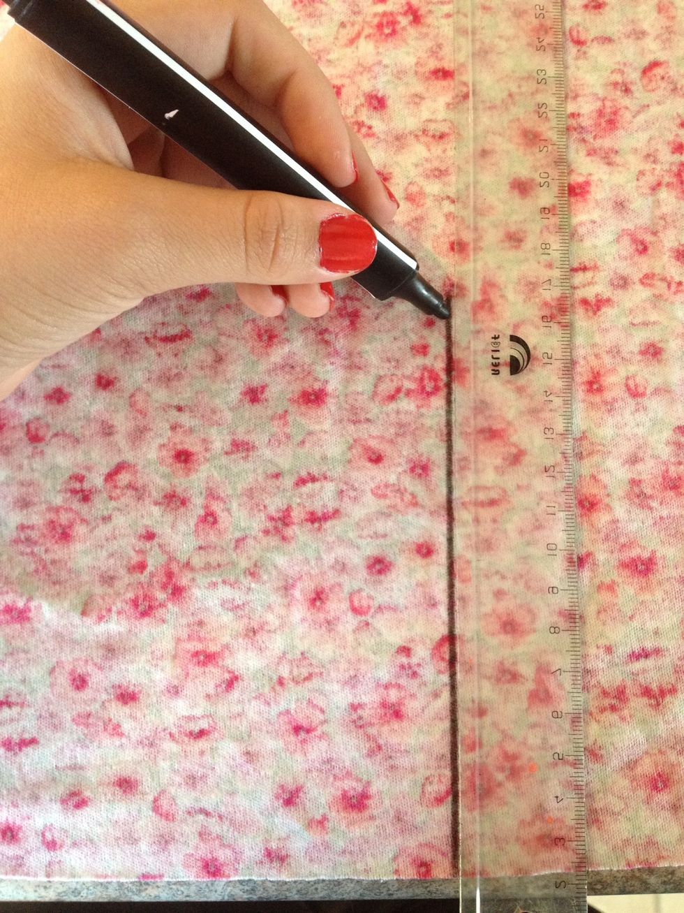 Draw lines, so you can cut after how big you want your bow to be.