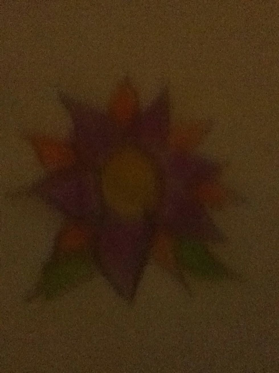 Draw some leaves and color