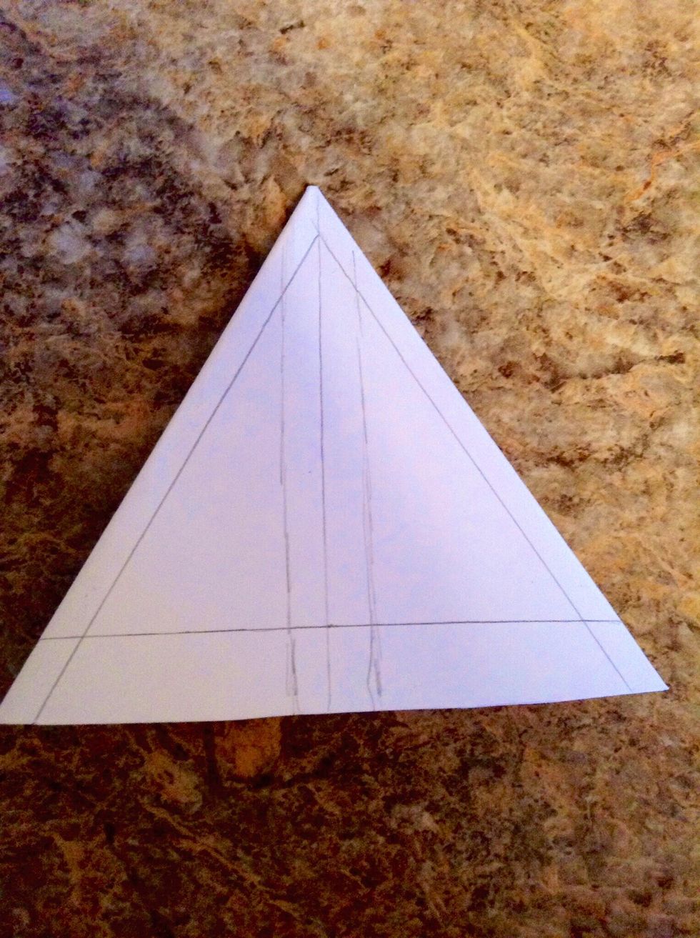 Draw the lines on the other sides HALF as thick as the one you just drew. (When it folds out, it will be as thick as the bottom ones, don't worry.)