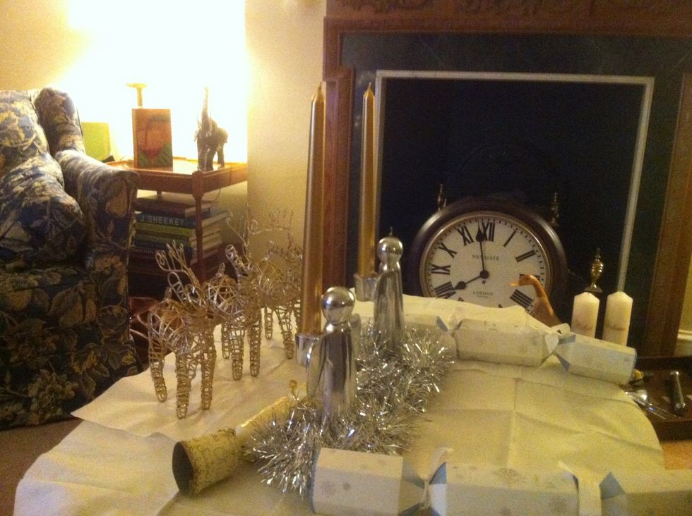 Dress the table and eat like kings