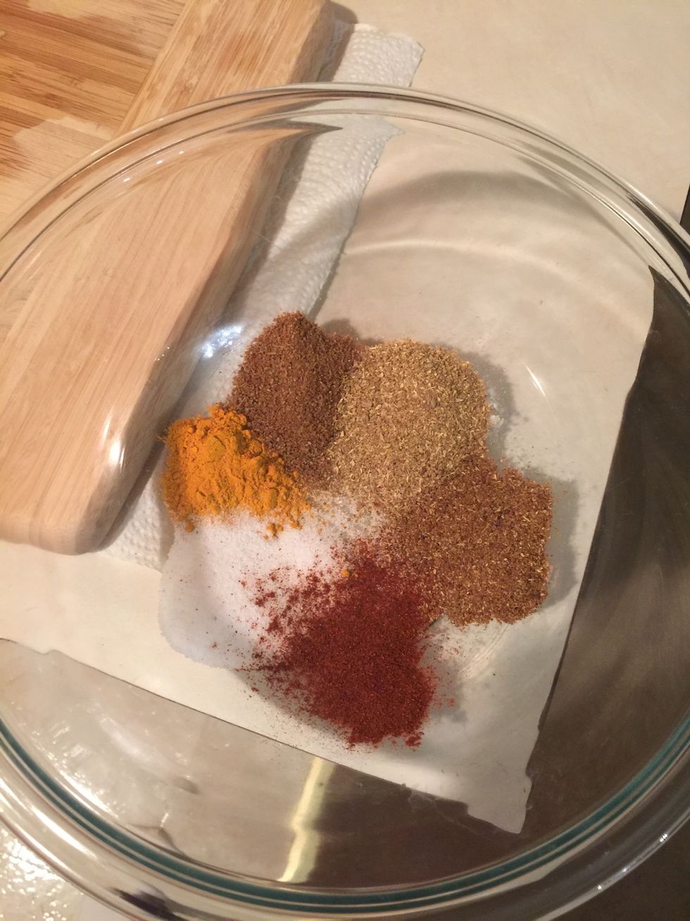 Dried ingredients ready to have the chili, ginger and garlic added to them