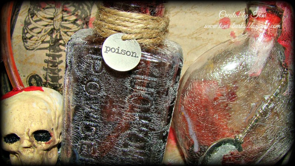 Drip Minx Inks in Midnight, Allure & Indulgence inside the jars. Add twine and and Ideology token to the top of one of the jars for embellishment.