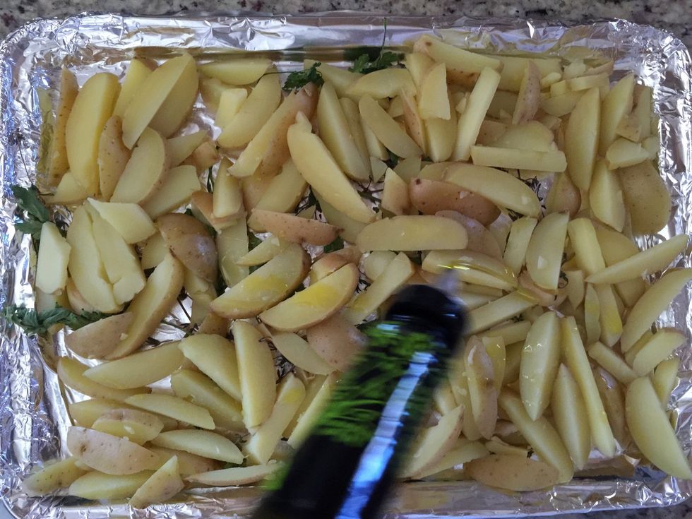 Drizzle a good amount of olive oil.