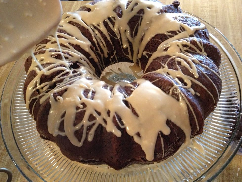 Drizzle glaze over cooled cake.