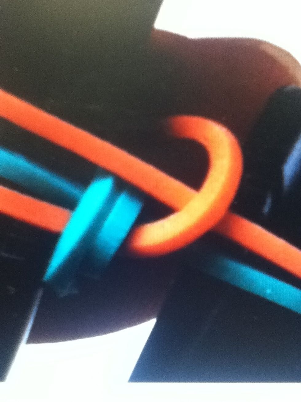 Drop the stitch in the center.