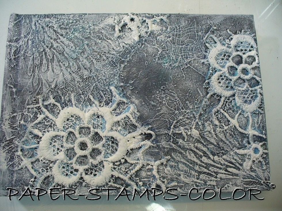 Dry brush a second layer of white acrylic paint onto the surface. Leave to dry.