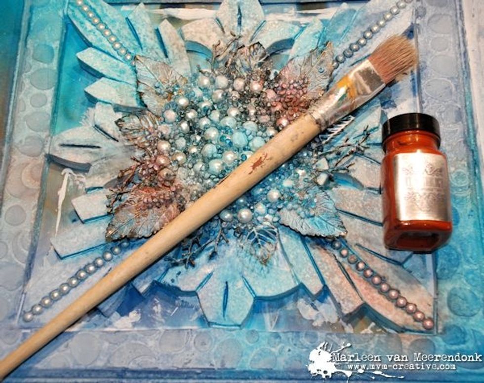 Dry-brush the panel with the Velvet.