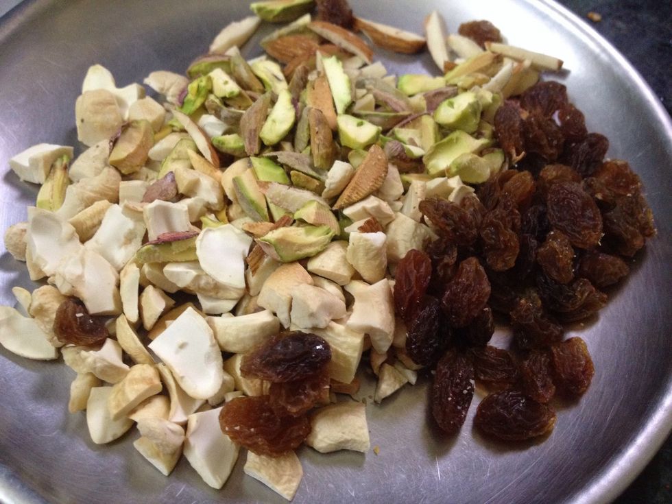 Dry fruits badam flakes, cashew nuts and raisins..