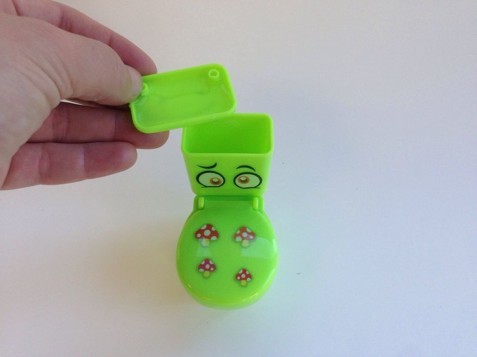 Dump in the Tank-Open Lid and you will start to see some foaming start