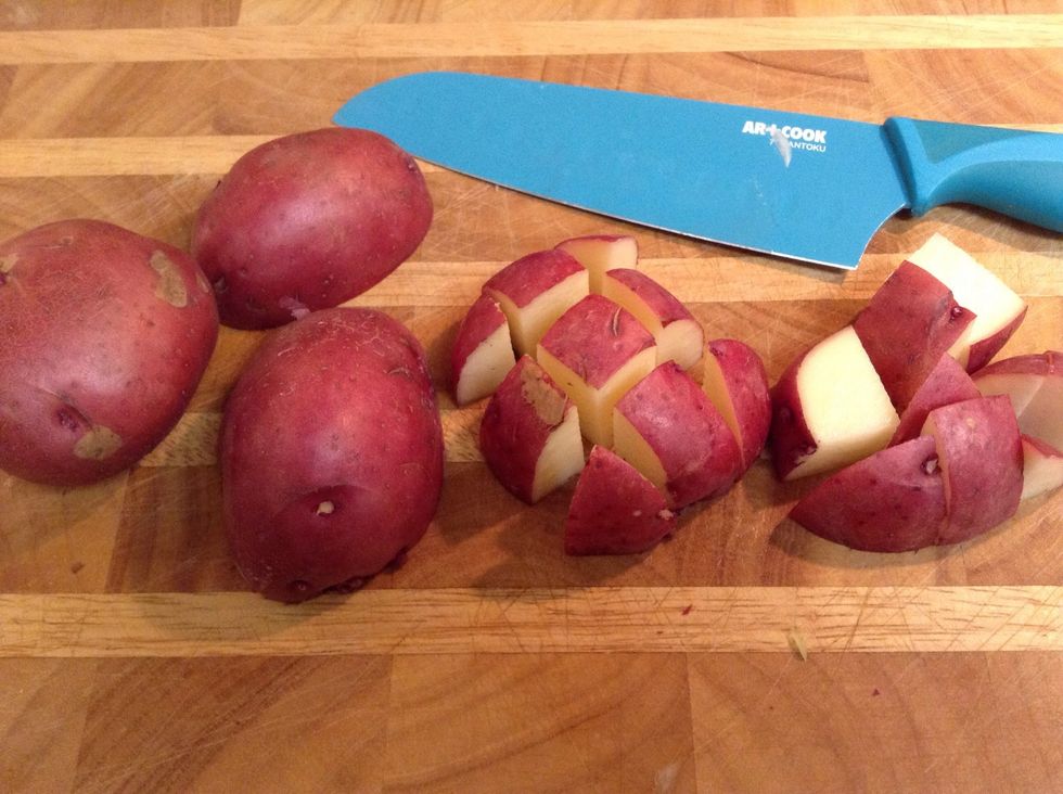 During that time dice the potatoes (I called it my way because there is no potatoes, and vegetables should be pan fried before in ratatouille, not because Franck Sinatra gave me the recipe :-))