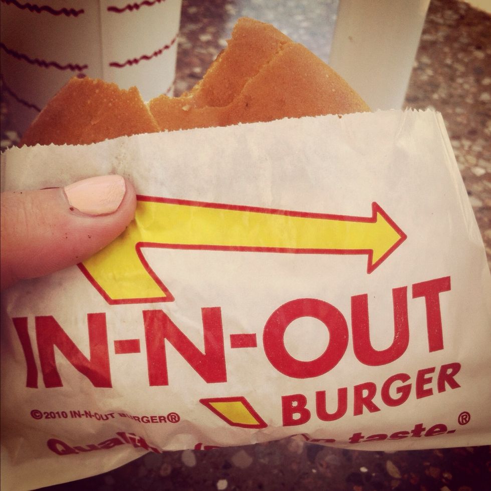 Eat burgers on the way to yosemite