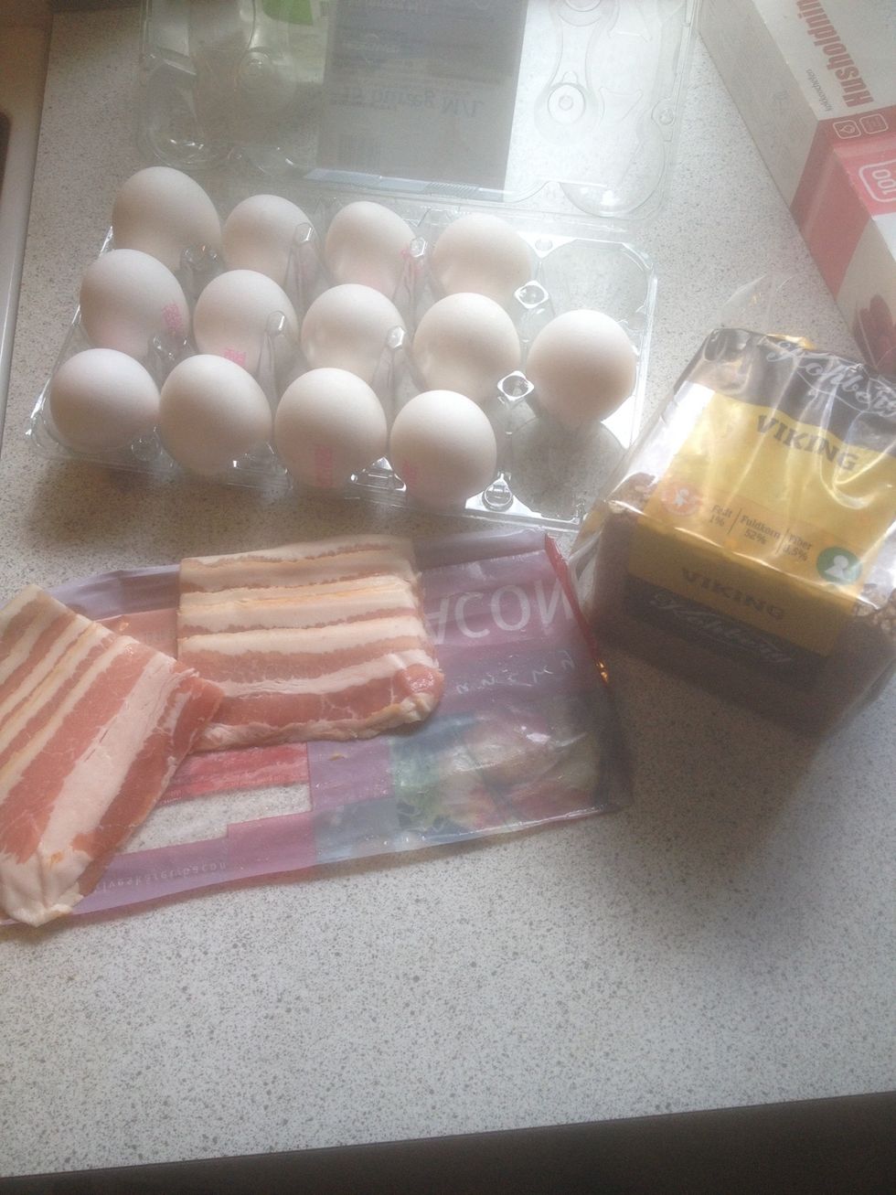 Eggs, bacon and raw bread.
