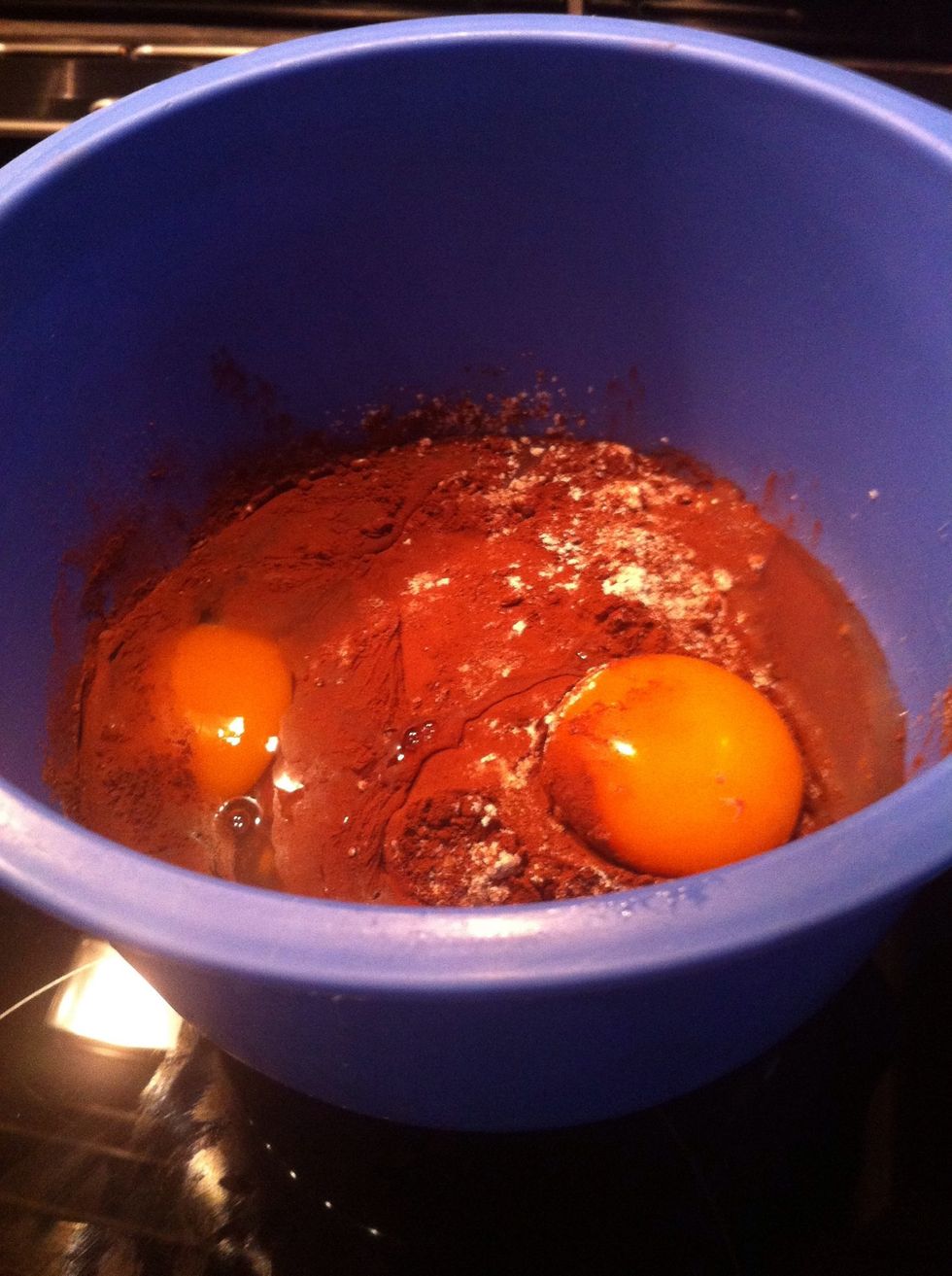 Eggs, mix that together