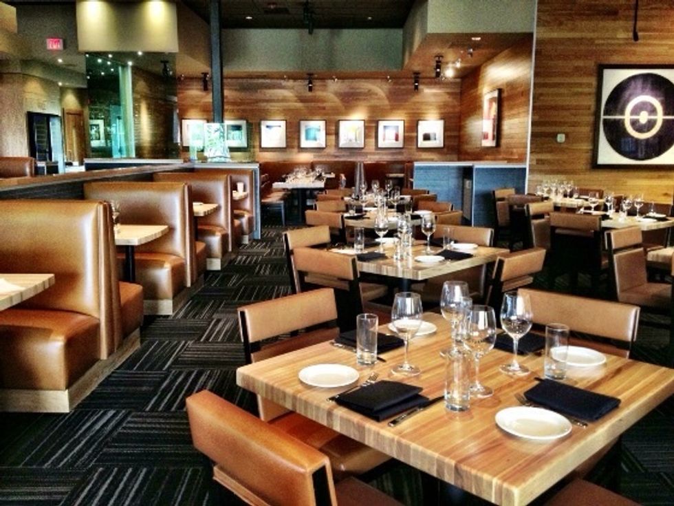 El camarero siempre son muy amable y paciente, creo que esa es una de las razones que hacen del restaurante encantador.