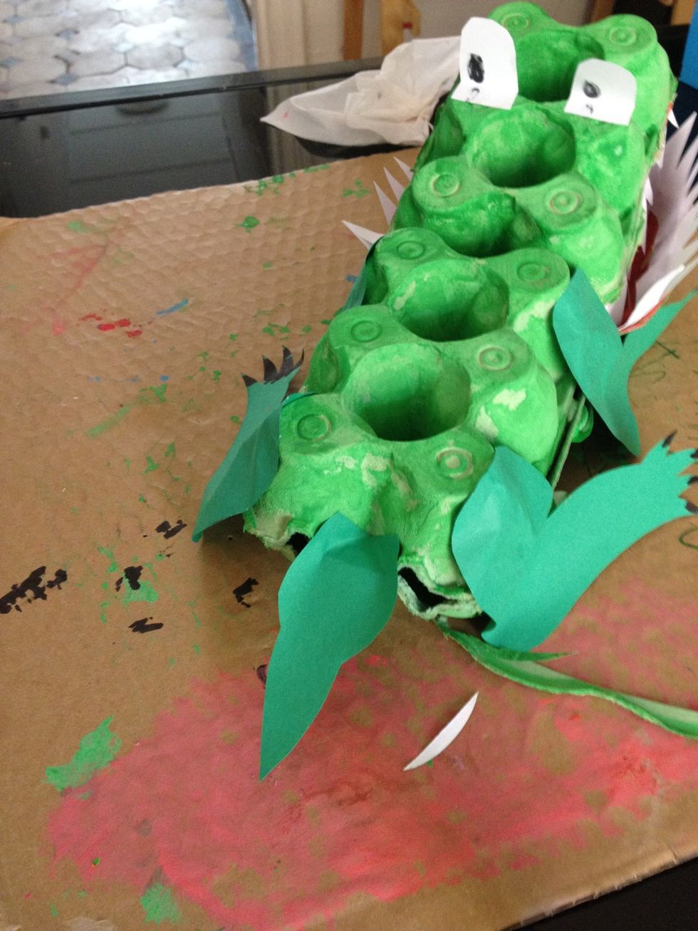 En natuurlijk z'n staart!