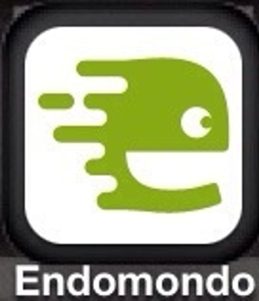 Endomondo tracks Your workout! This app is also a must ! You can save Your walking routes and keep track on how long you ran and so Much more! \ud83d\udeb2