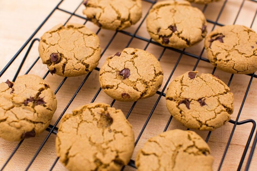 Enjoy! Recipe inspired by: http://www.ambitiouskitchen.com/2014/03/the-best-gluten-free-chocolate-chip-cookies-made-with-quinoa-flour-coconut-oil/