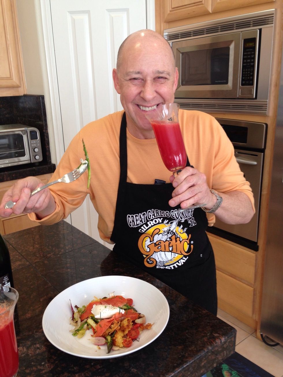Enjoy tour brunch with my recipe for blood orange mimosas. Happy spring!