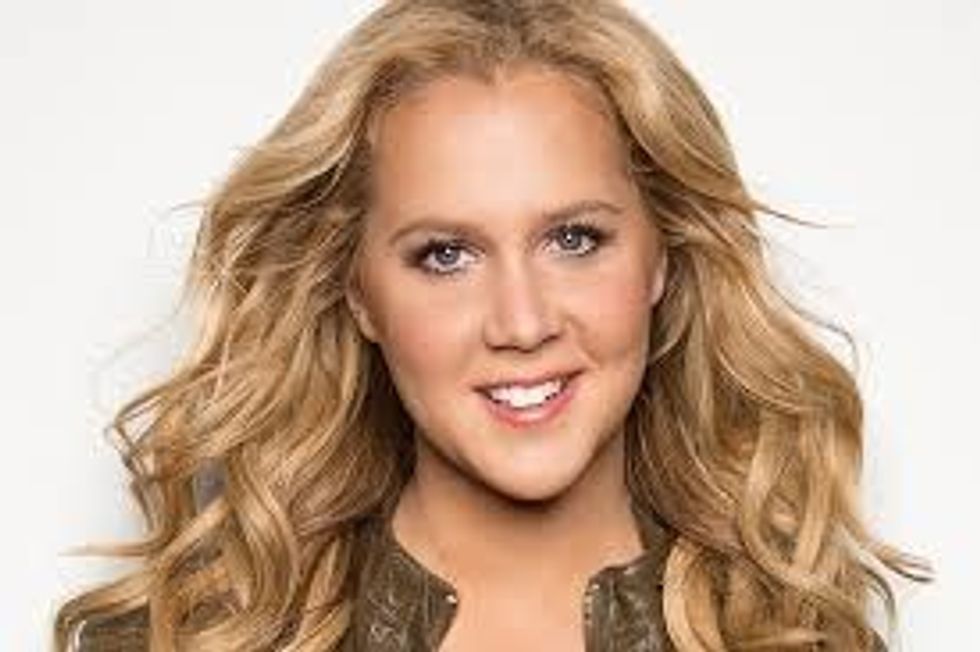 Es importante que ella sea muy graciosa y tenga un buen sentido de humor.