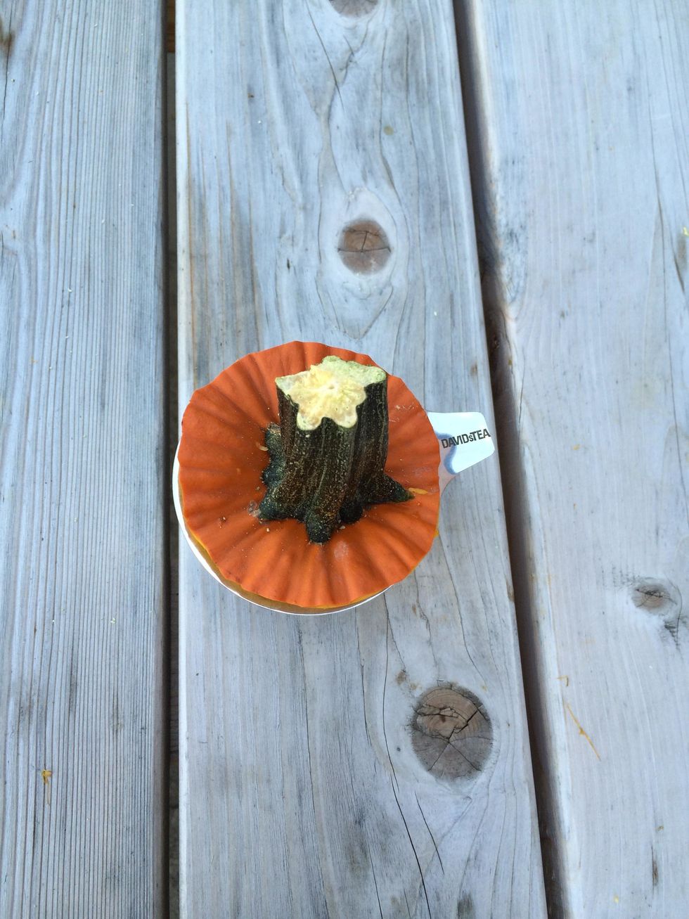 ... Et taillez-le afin de pouvoir y entrer l\u2019infuseur.