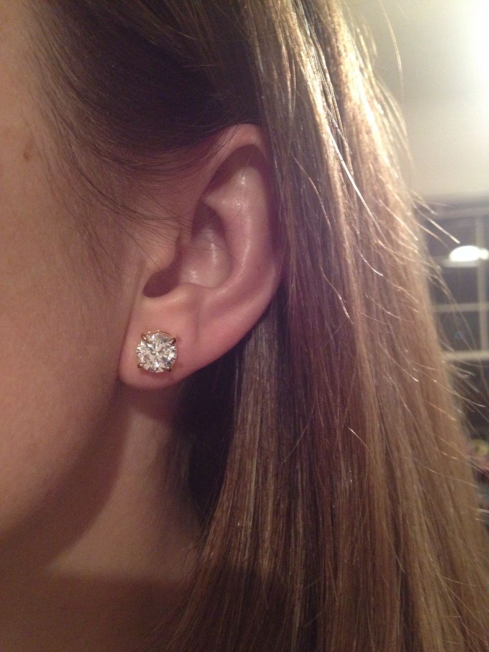 Et, voila! Irritation free earrings! If irritation continues, try another coat. May have missed some spots :) enjoy!