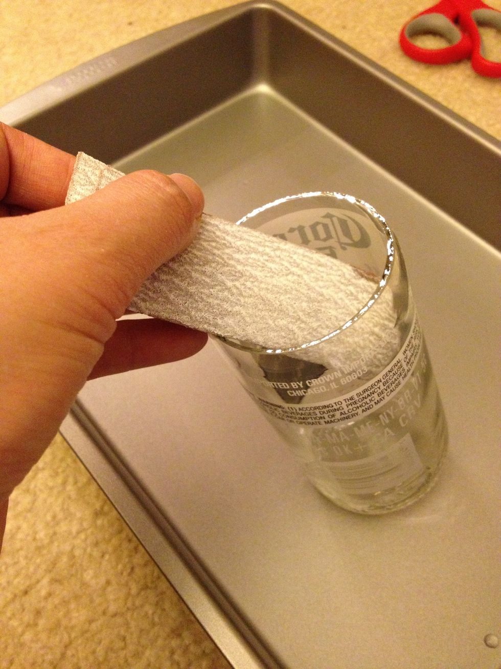 Even on the inside lip!