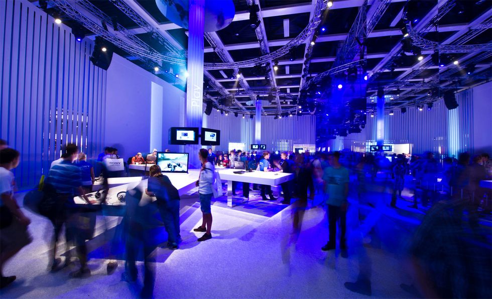 Event handle- On twitter as well as on other social media platforms such as Facebook, it is necessary you create a handle by which social media enthusiasts can both tweet about your event.