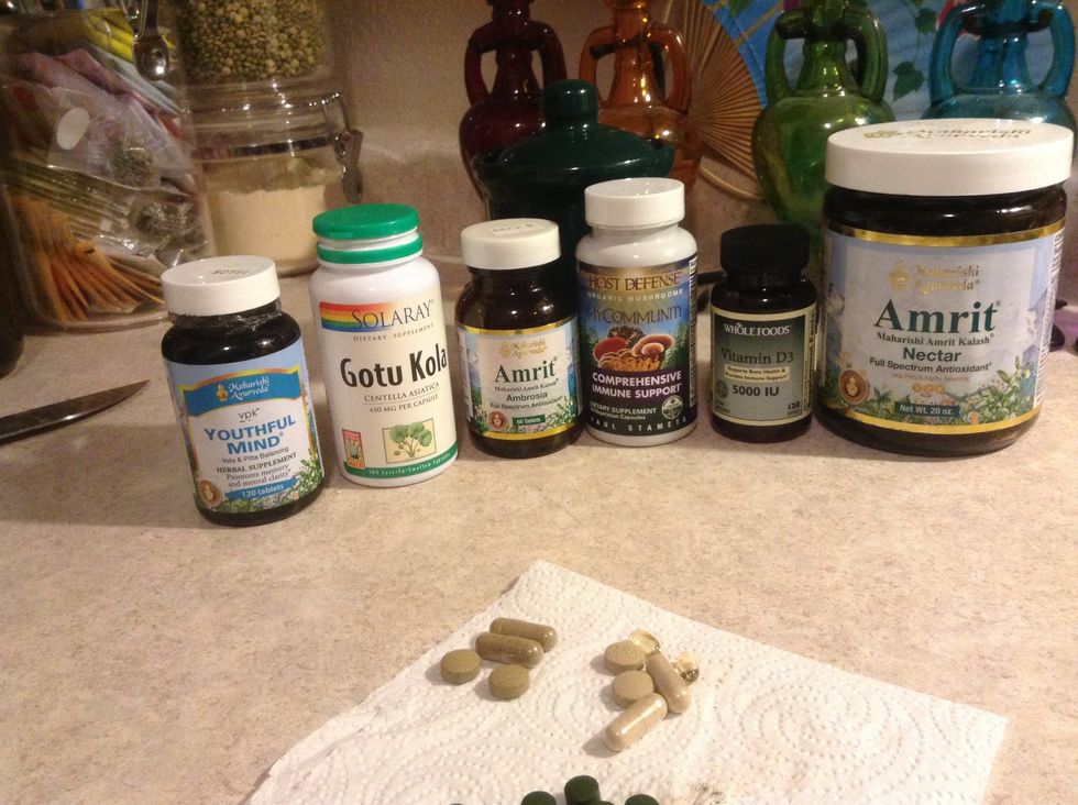 Extra goodies I take in the mornings to keep myself healthy and happy. This is just my personal preference and mix due to my needs not an advertisement, in case anyone was wondering what else I add.