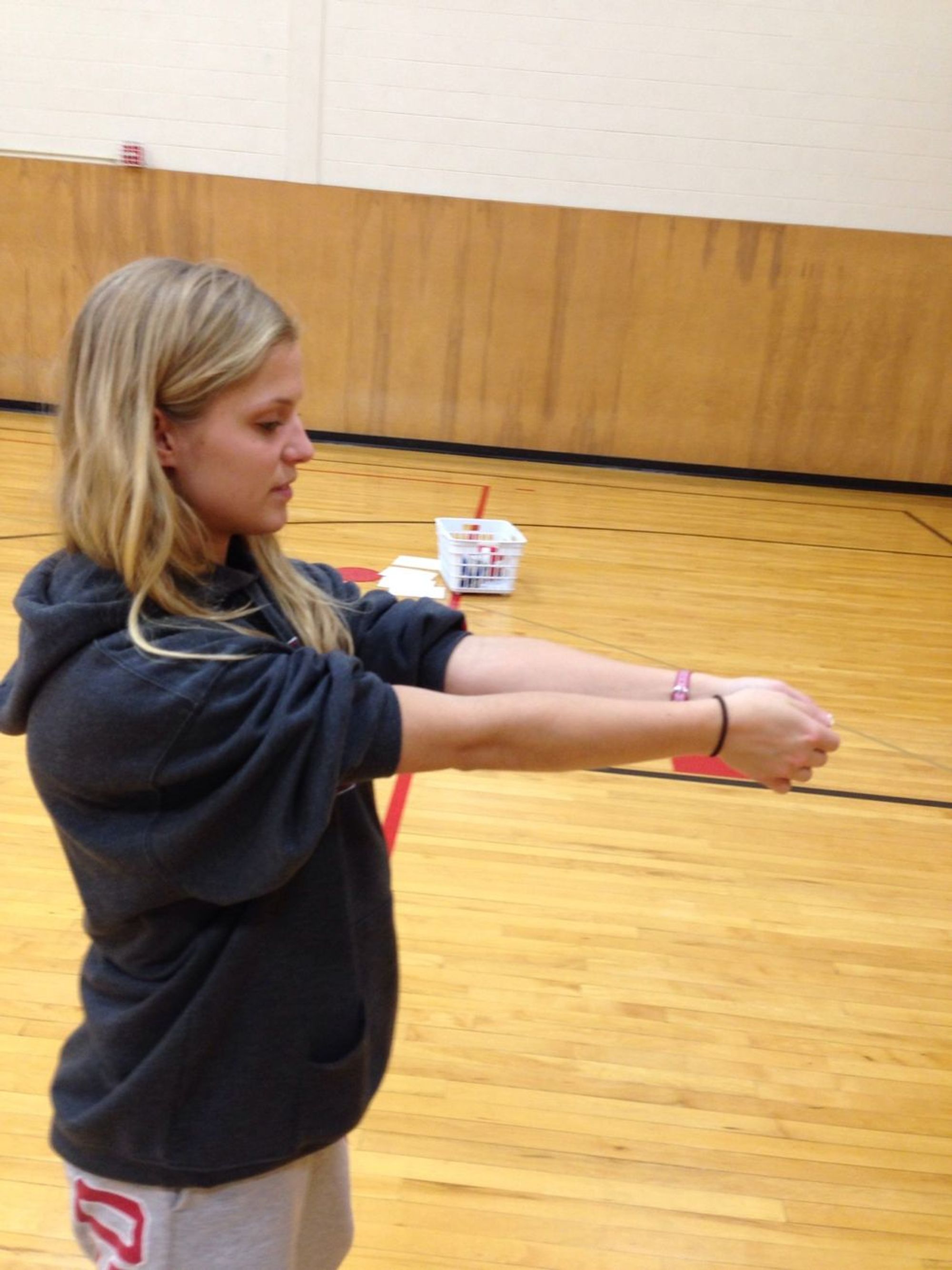 How to bump a volleyball B+C Guides