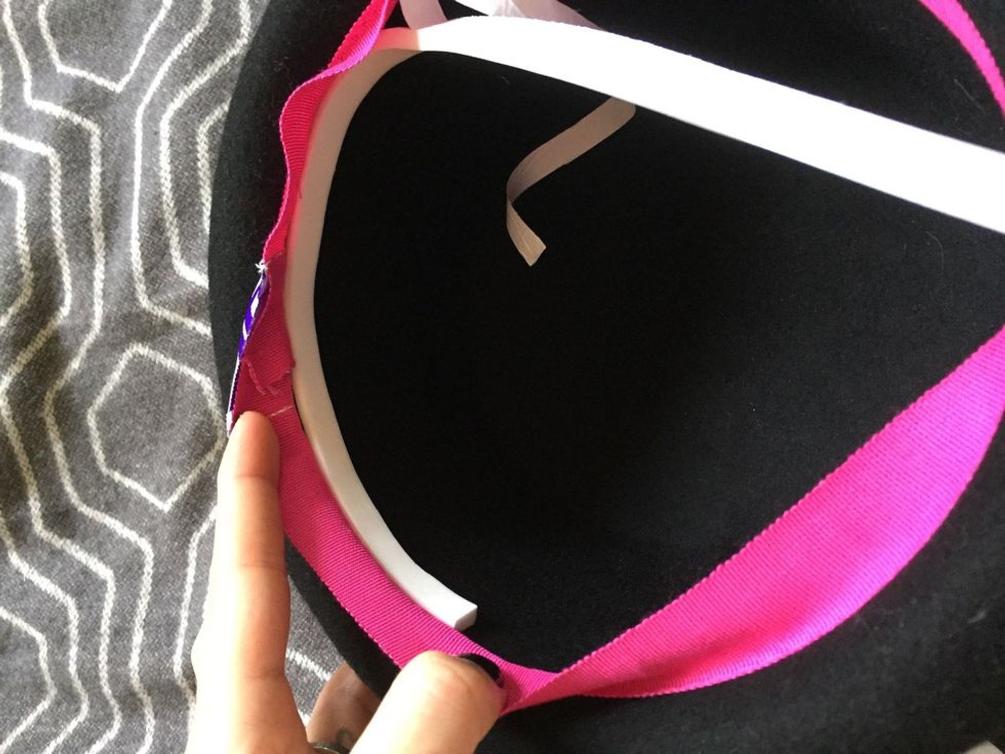 How to make a hat fit better (no sewing) B+C Guides