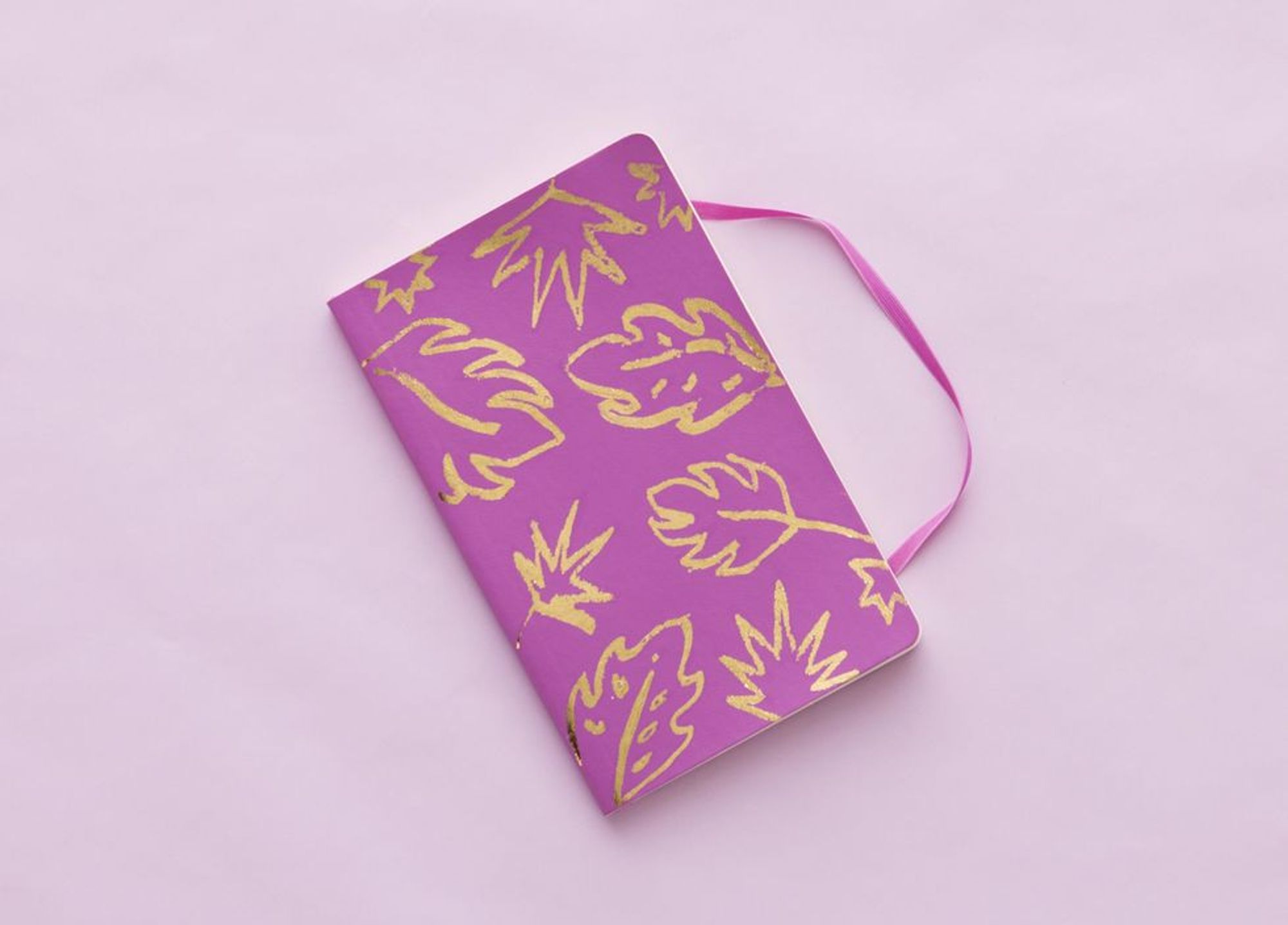 How to diy a gold foil notebook B+C Guides