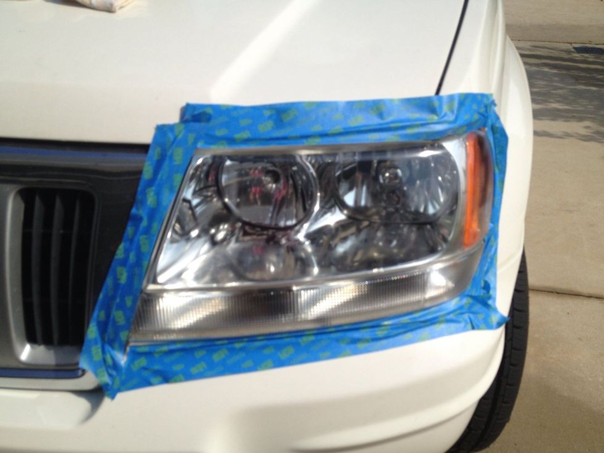 How to fix foggy headlights with toothpaste! B+C Guides