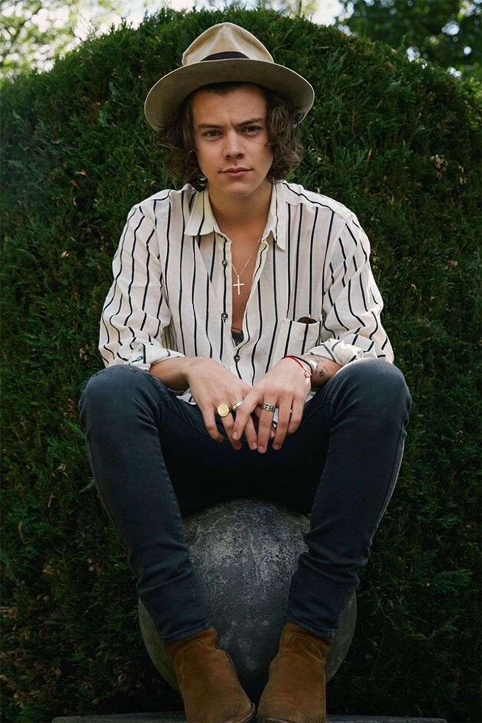 harry styles in frock