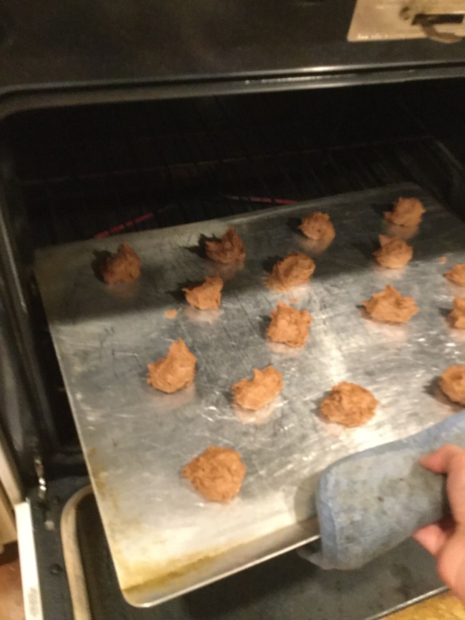 ungreased cookie sheet
