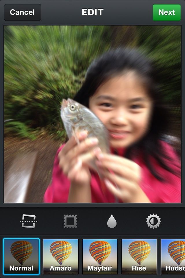 how to blur background in zoom ipad