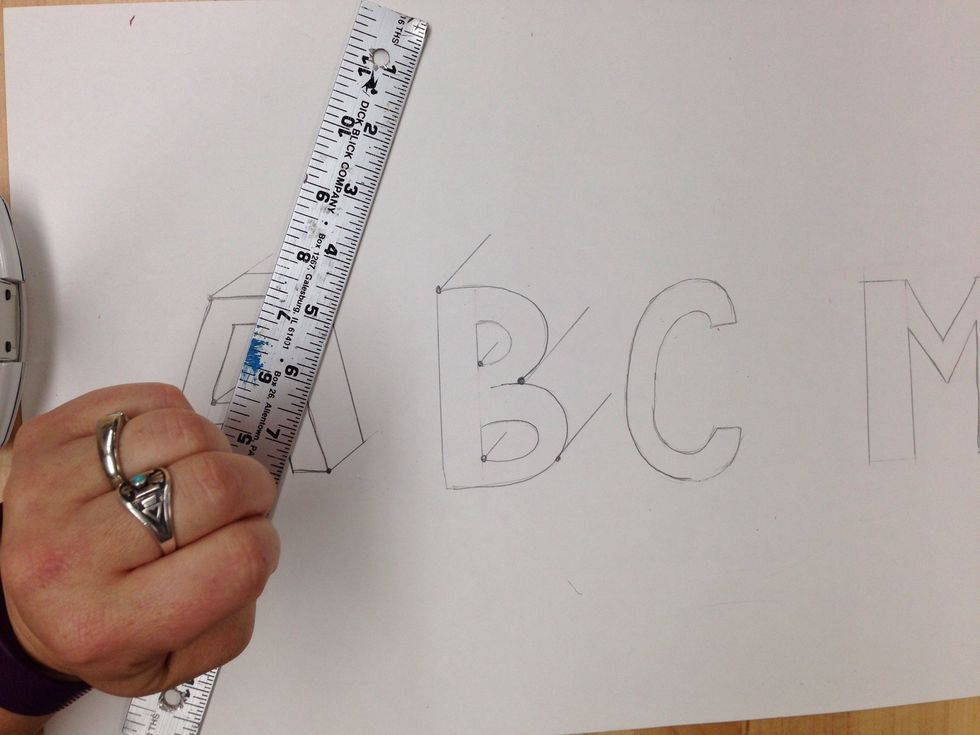 How to draw 3dimensional letters B+C Guides