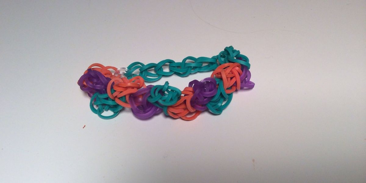 How to make a zigzag bracelet B+C Guides
