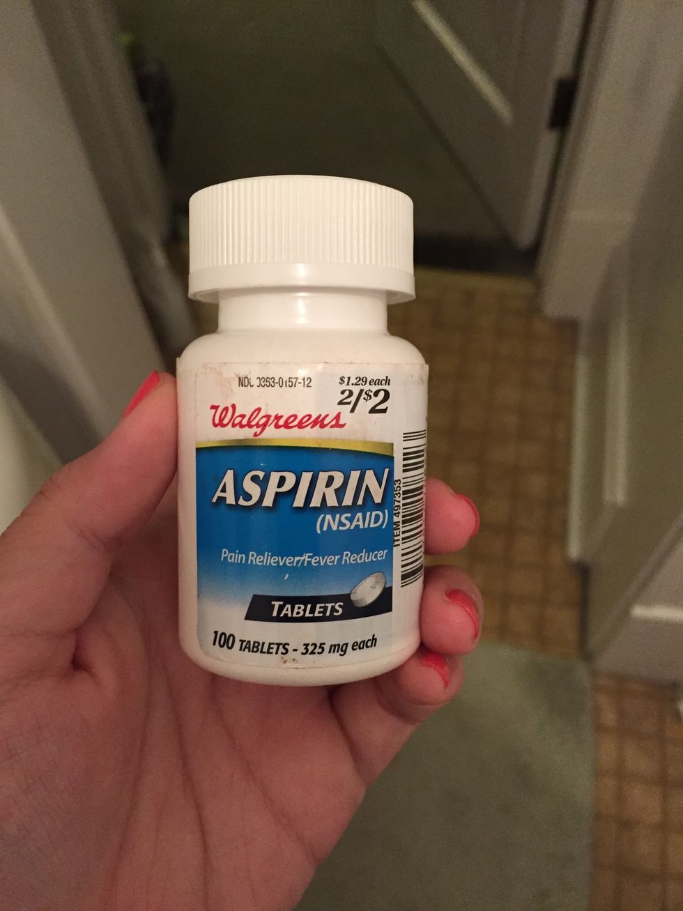 How to make an aspirin face mask (for acneprone skin) B+C Guides