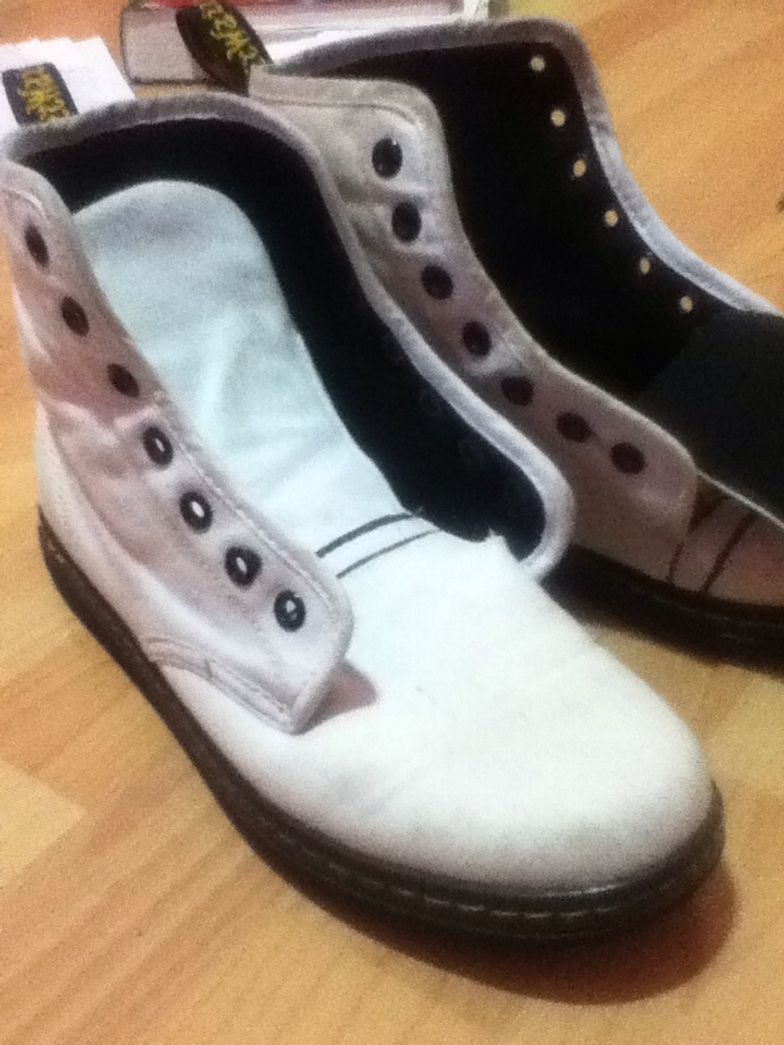 create a pair of shoes on How To Create Your Own Custom Tribal Dr Martens Shoes B C Guides