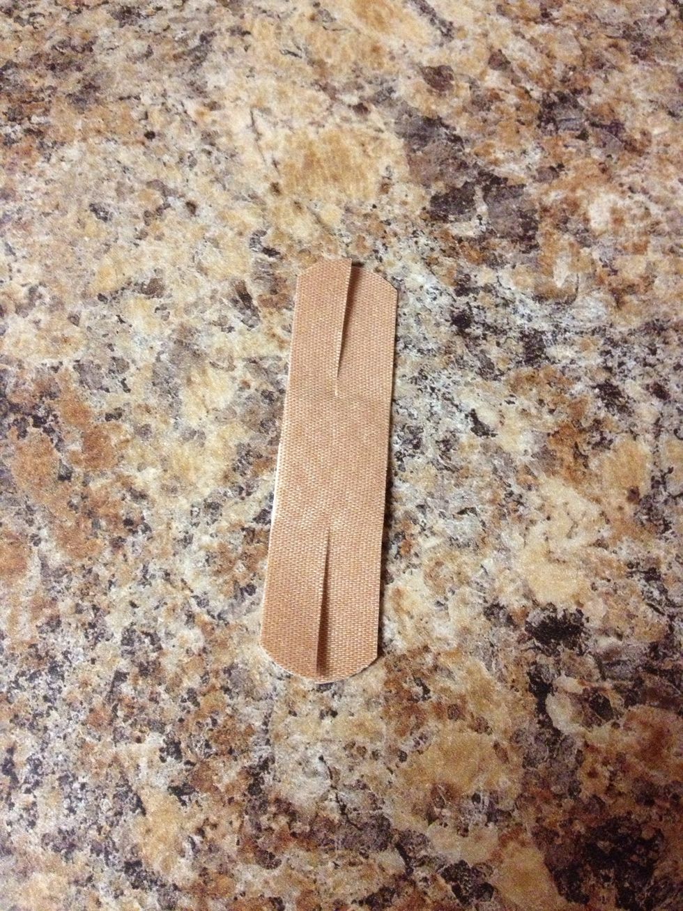 How to make a bandaid fit properly on your finger B+C Guides