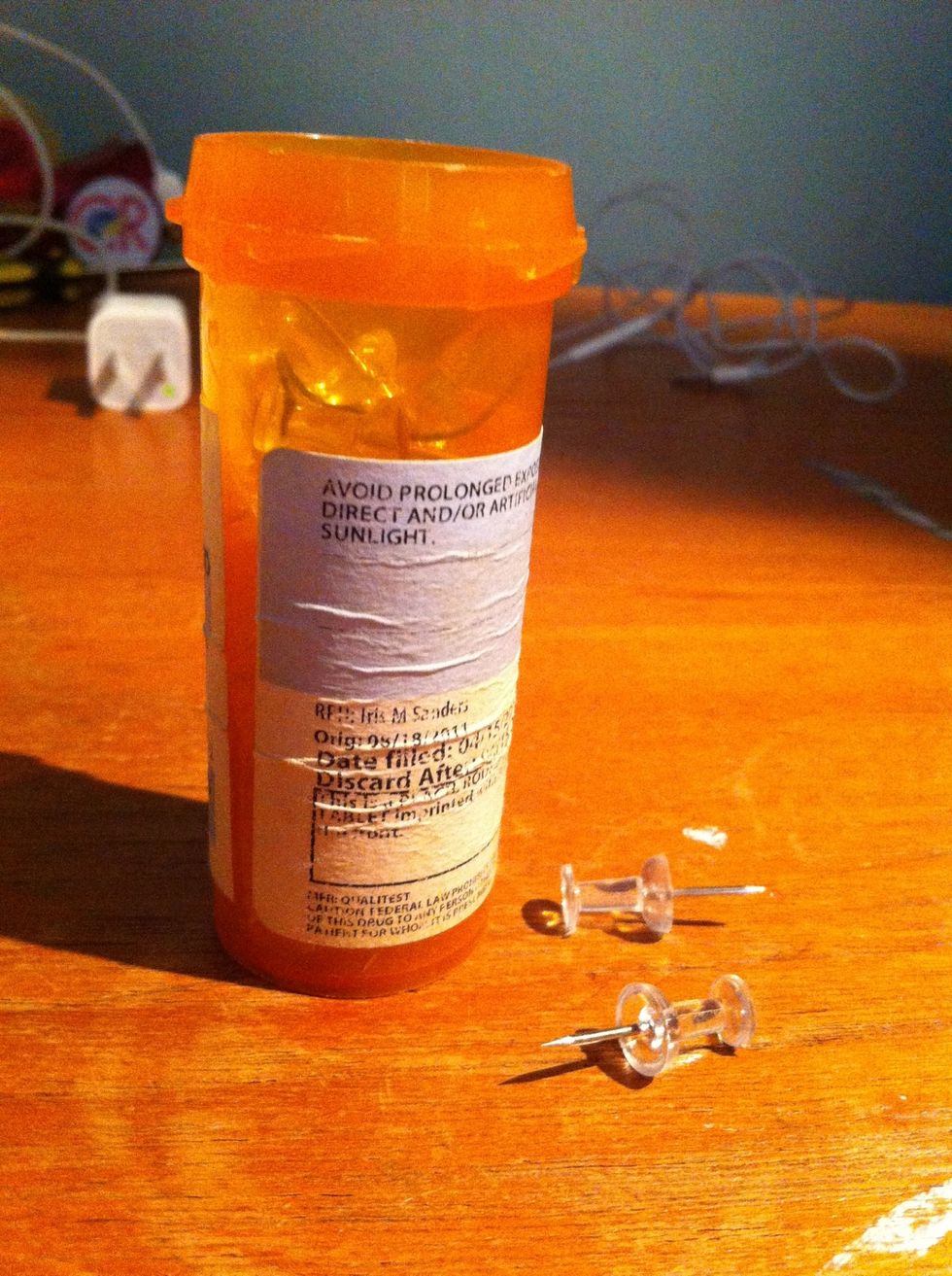How to reuse/repurpose prescription med bottles B+C Guides