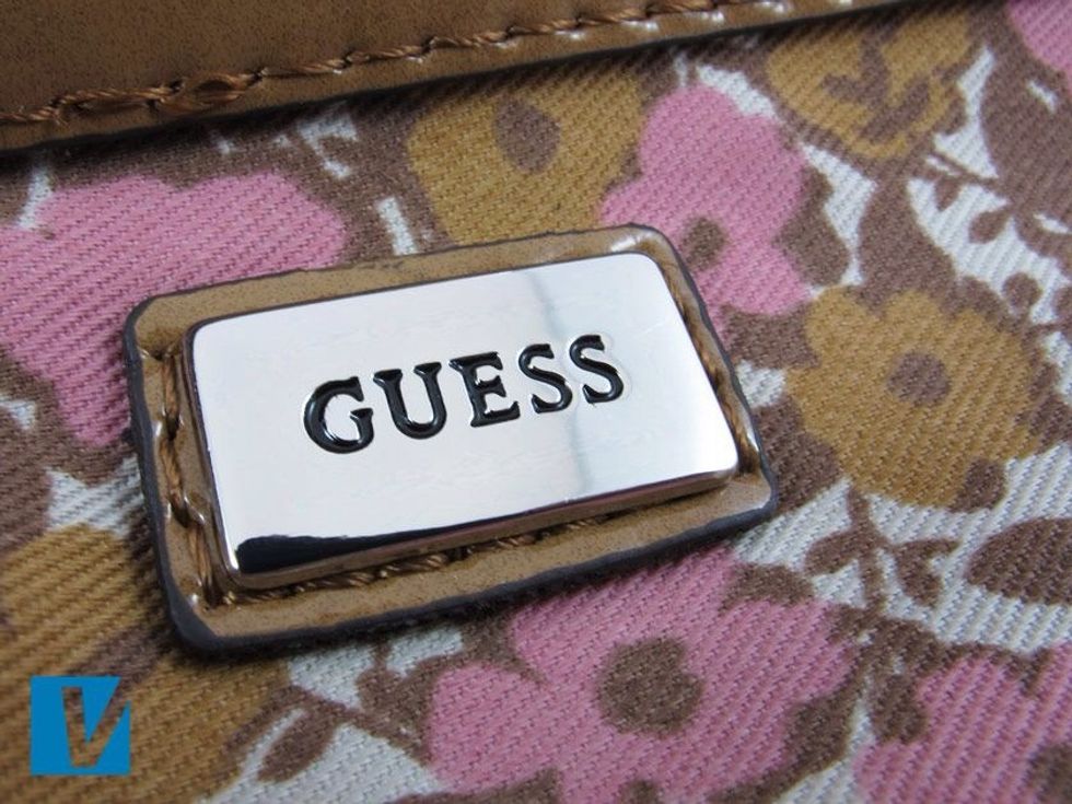 How to identify an authentic guess handbag B+C Guides