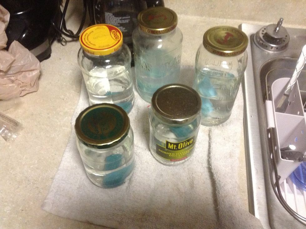 How to remove the smells from pickle and sauce jars B+C Guides
