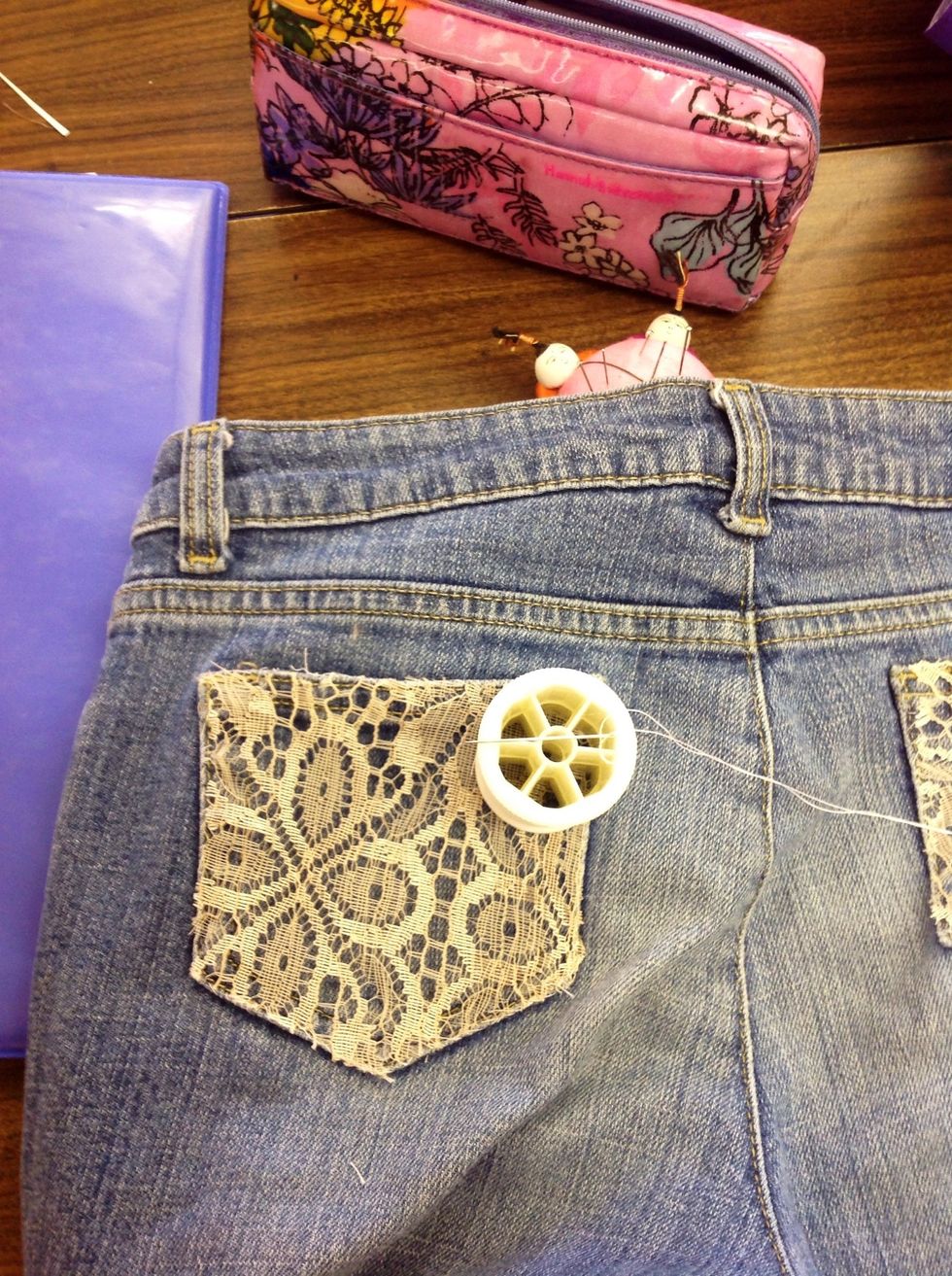 How to sew lace pockets! B+C Guides