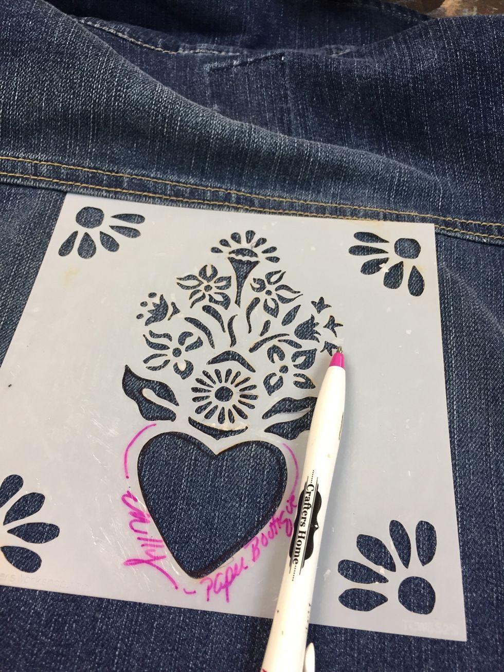 How to embroider a basic denim jacket with stencils B+C Guides