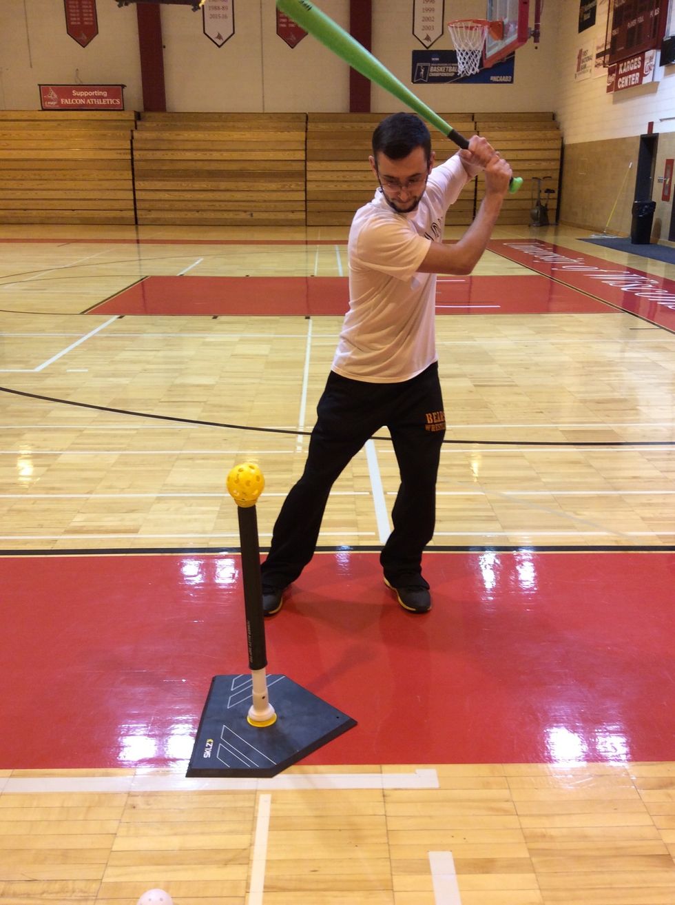 How to swing a baseball bat B+C Guides