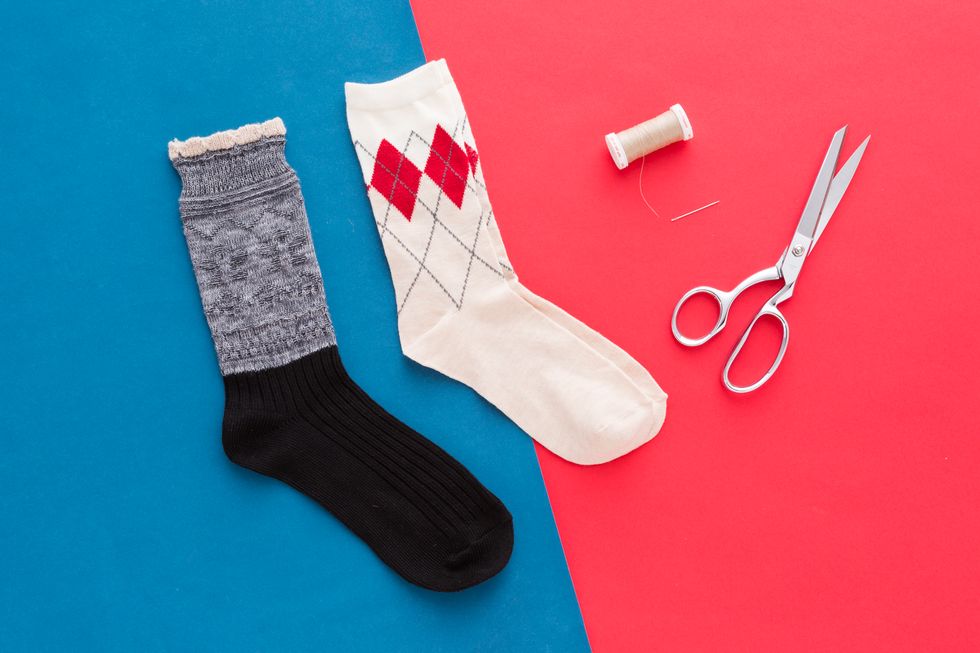How to repurpose socks into a winter headband B+C Guides