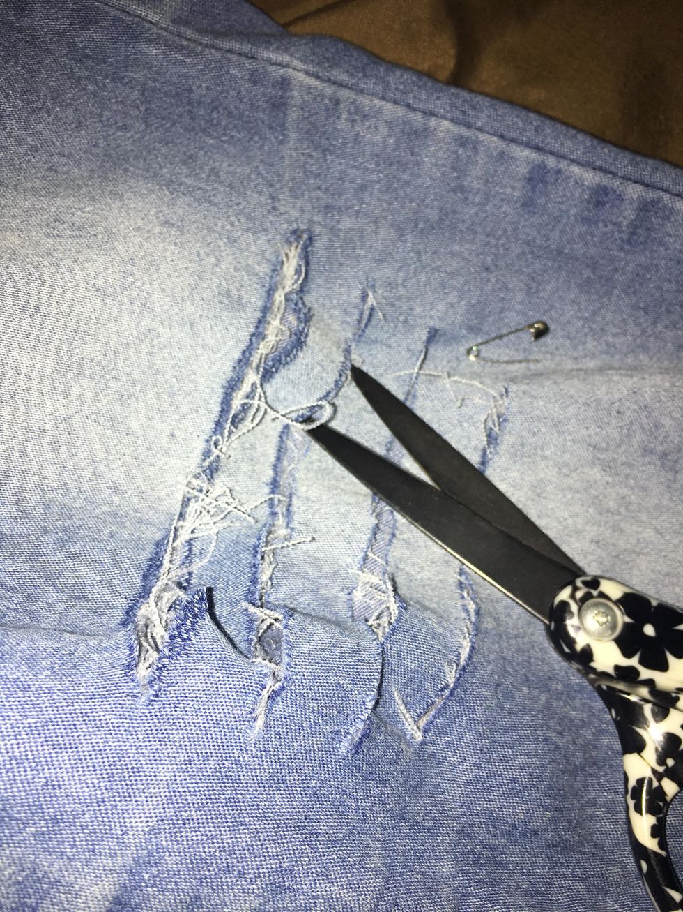 How to distress jeans B+C Guides