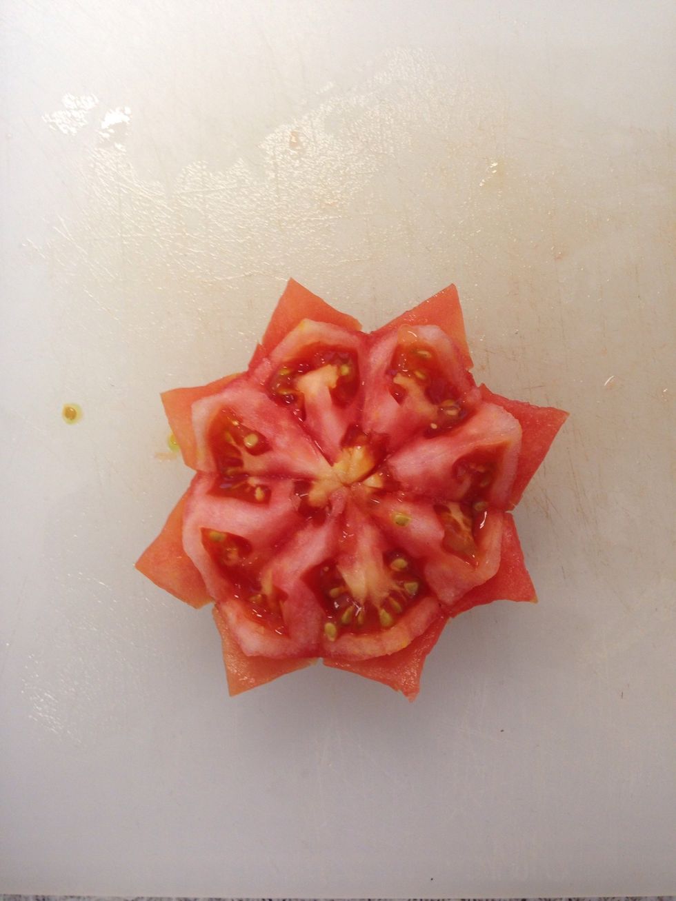 How to make a tomato flower garnish B+C Guides