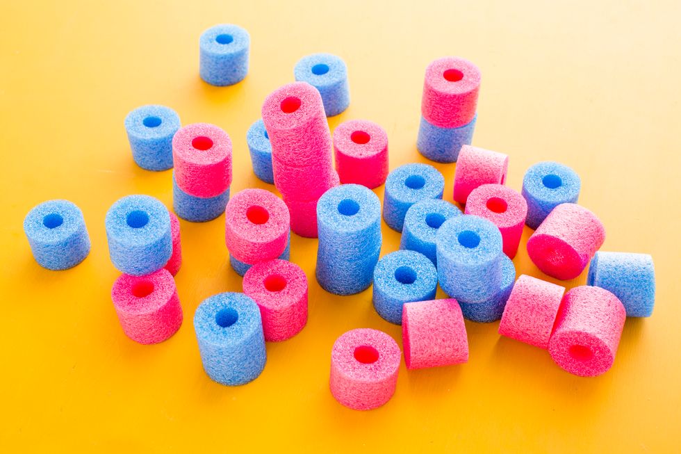 How to make pool noodles for bath time B+C Guides